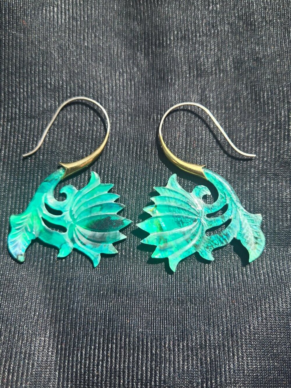Abalone sea shell lotus flower earrings - Picture 6 of 15